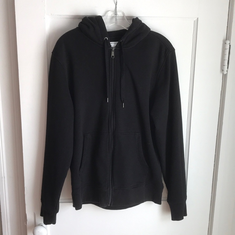 Amazon Essentials Men’s Full-Zip Hooded Fleece Sweatshirt